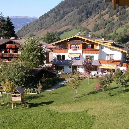 Ferienhaus Reiter Holiday home *